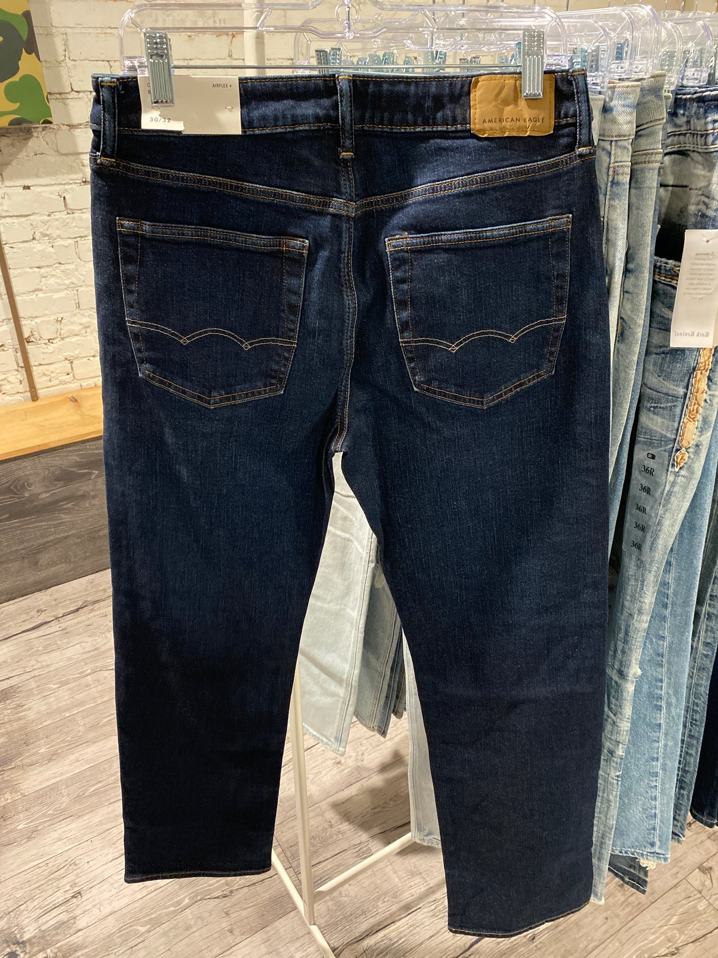 #15 American Eagle 30/32