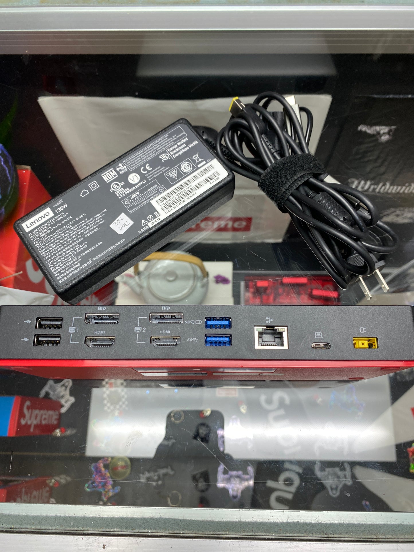 Lenovo Thinkpad 135w