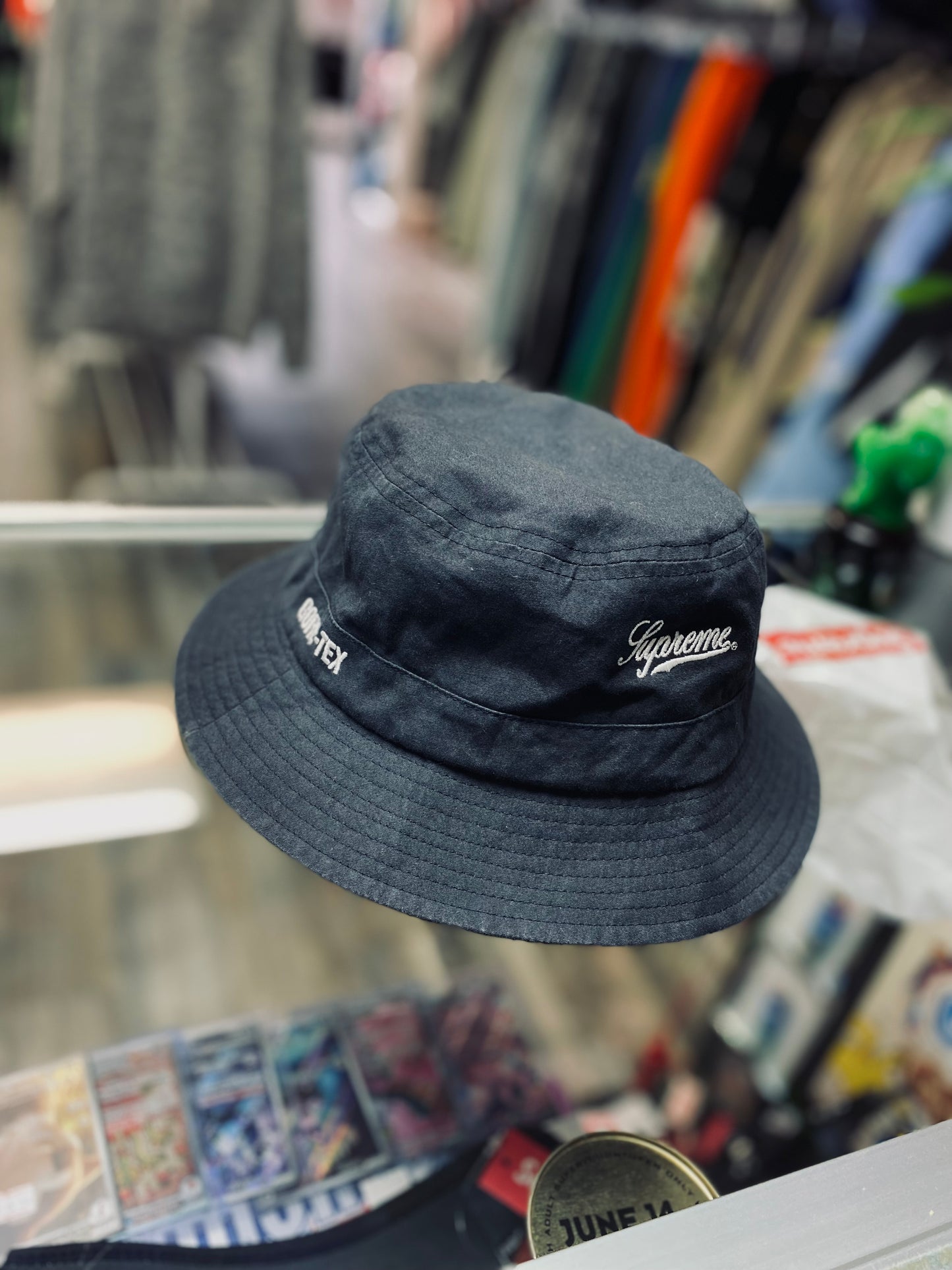 Supreme x GOR-TEX Bucket Hat
