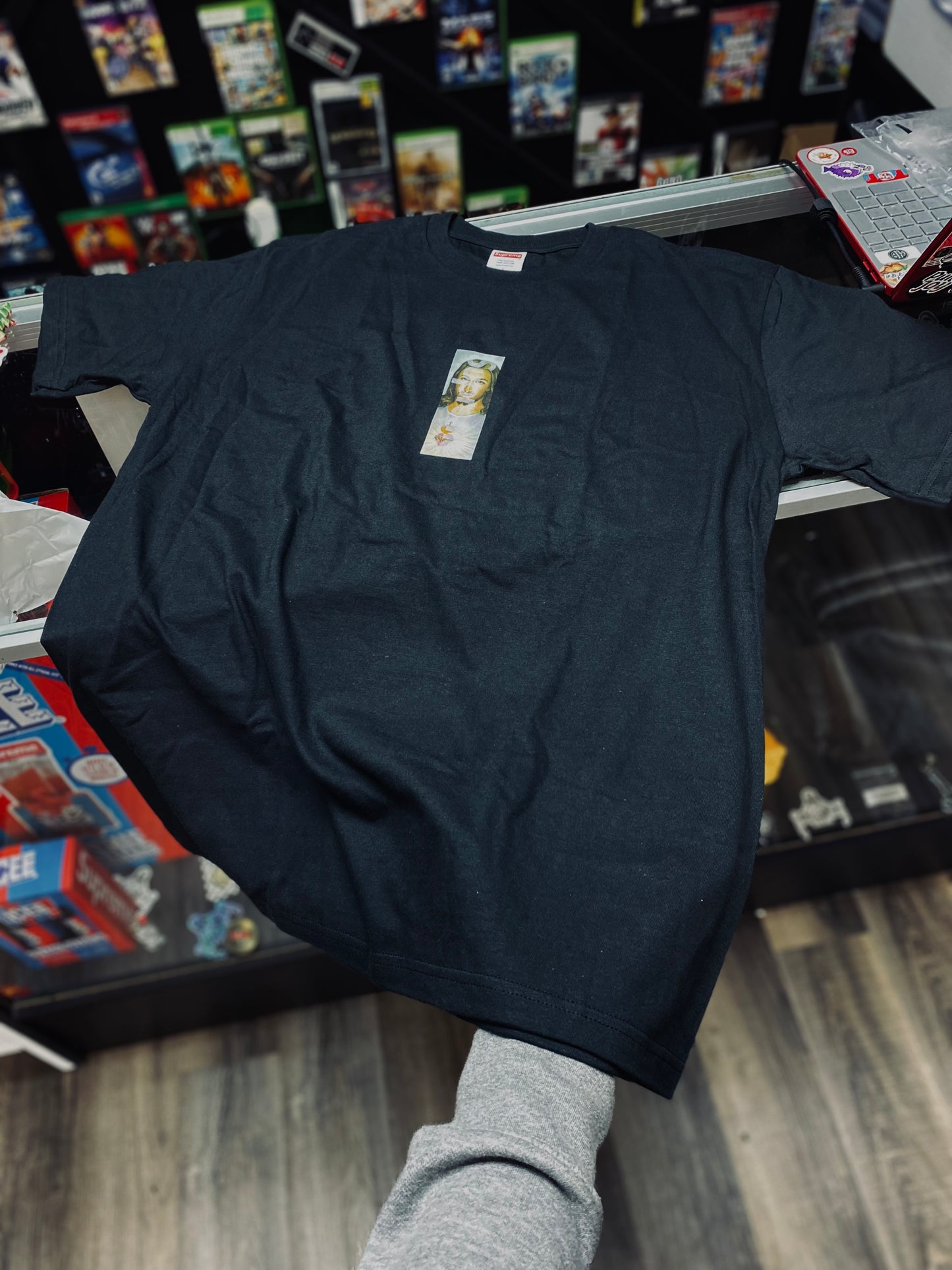 Supreme Prayer Card Box Logo T-Shirt