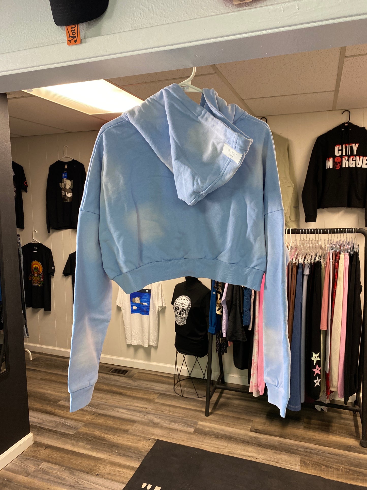 BATIC Womens Crop Hoodie