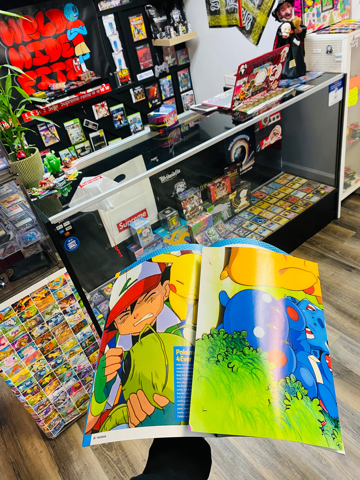 2024/25 Pokemon Magazine With Double Sided Poster Attached