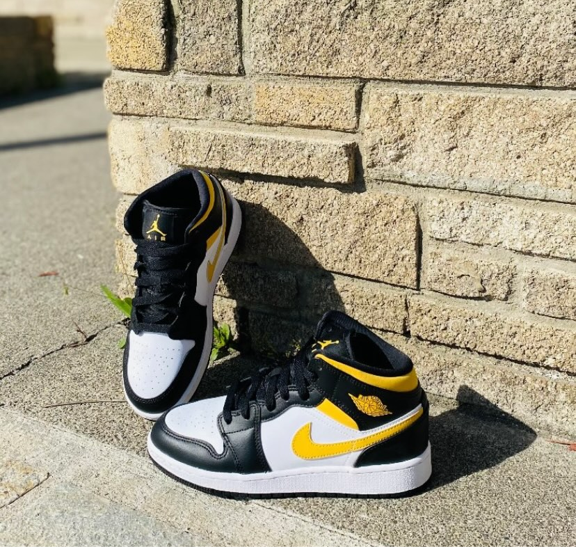 Jordan 1 Mid