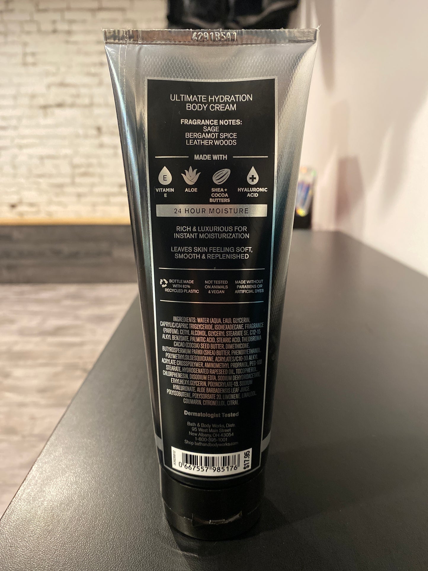 Graphite Ultimate Hydration Body Cream