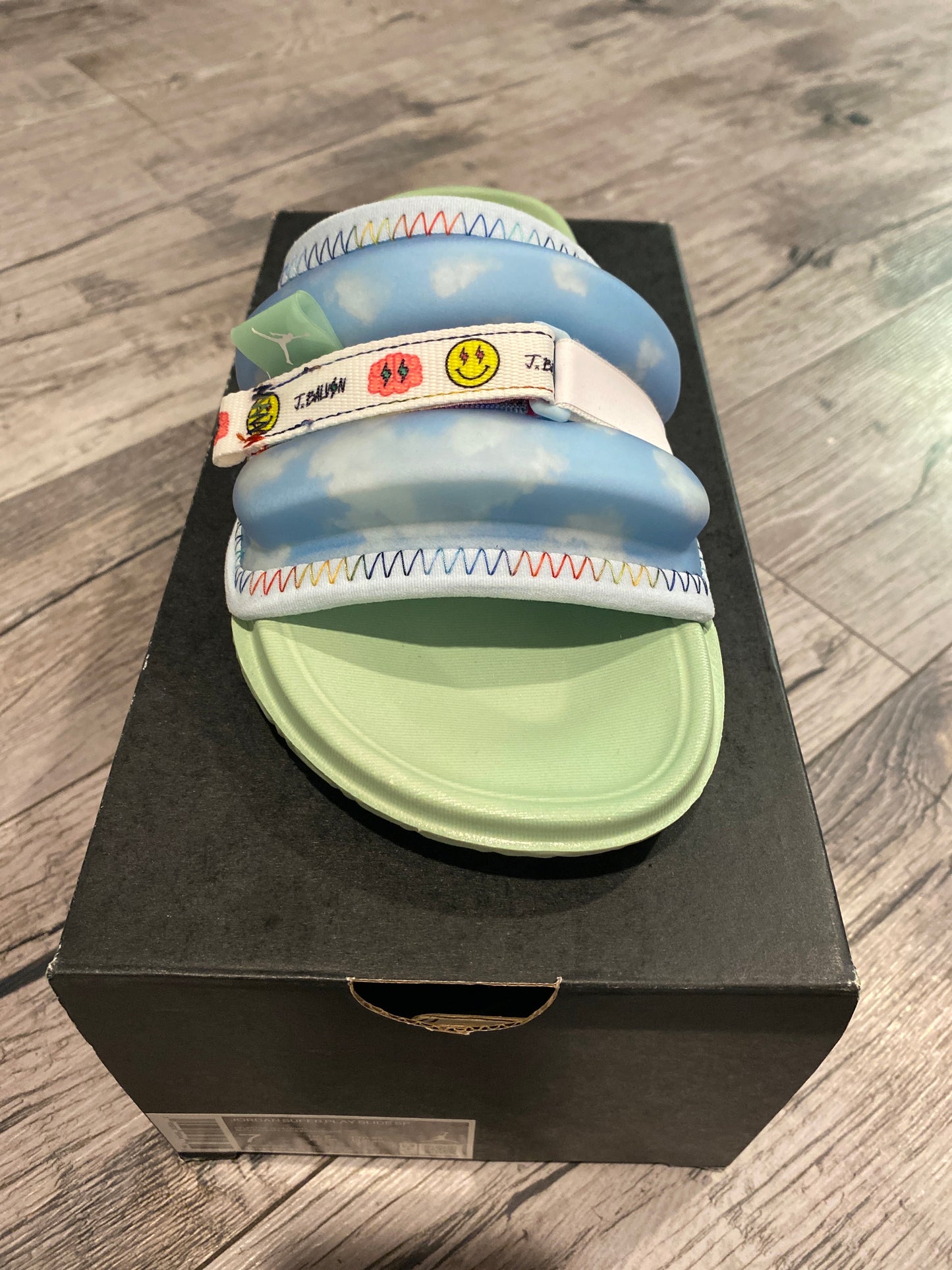 J Balvin x Jordan Super Play Slide