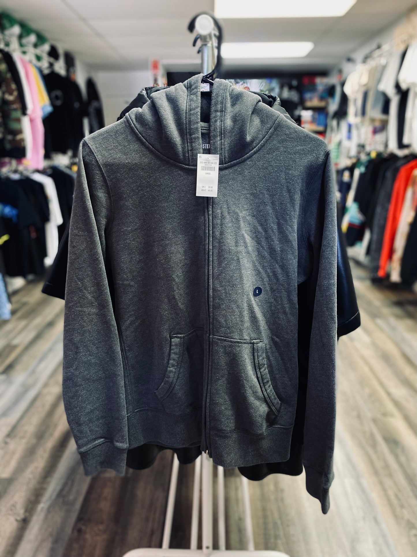 Hollister women’s large