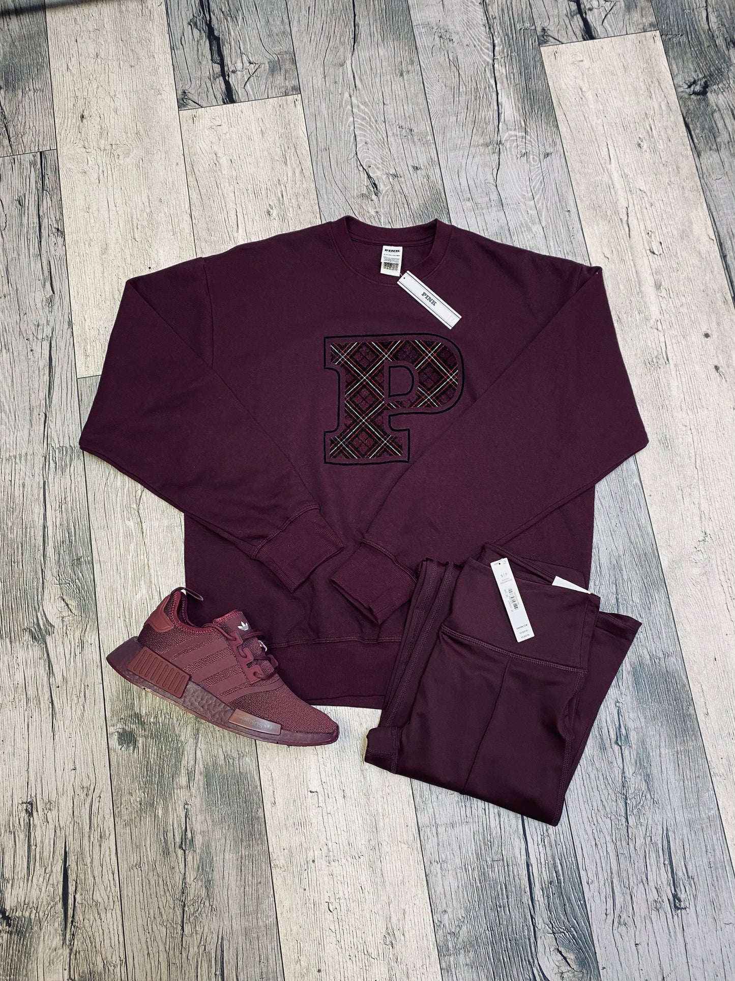 Pull-over crew neck