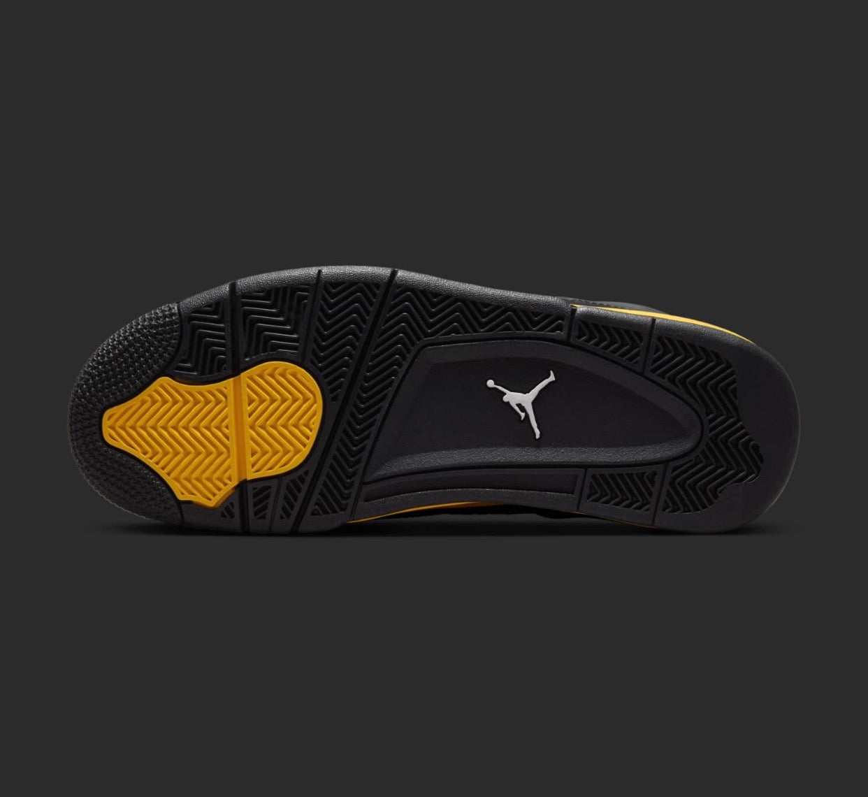 Jordan 4 Retro Thunder (2023)