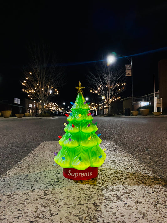 Supreme 15” Light-up Xmas Tree