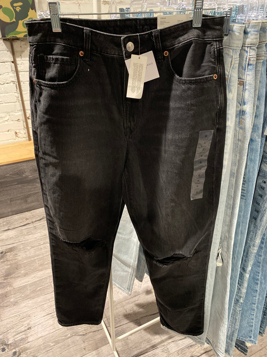 #18 American Eagle Mom Jean 28W