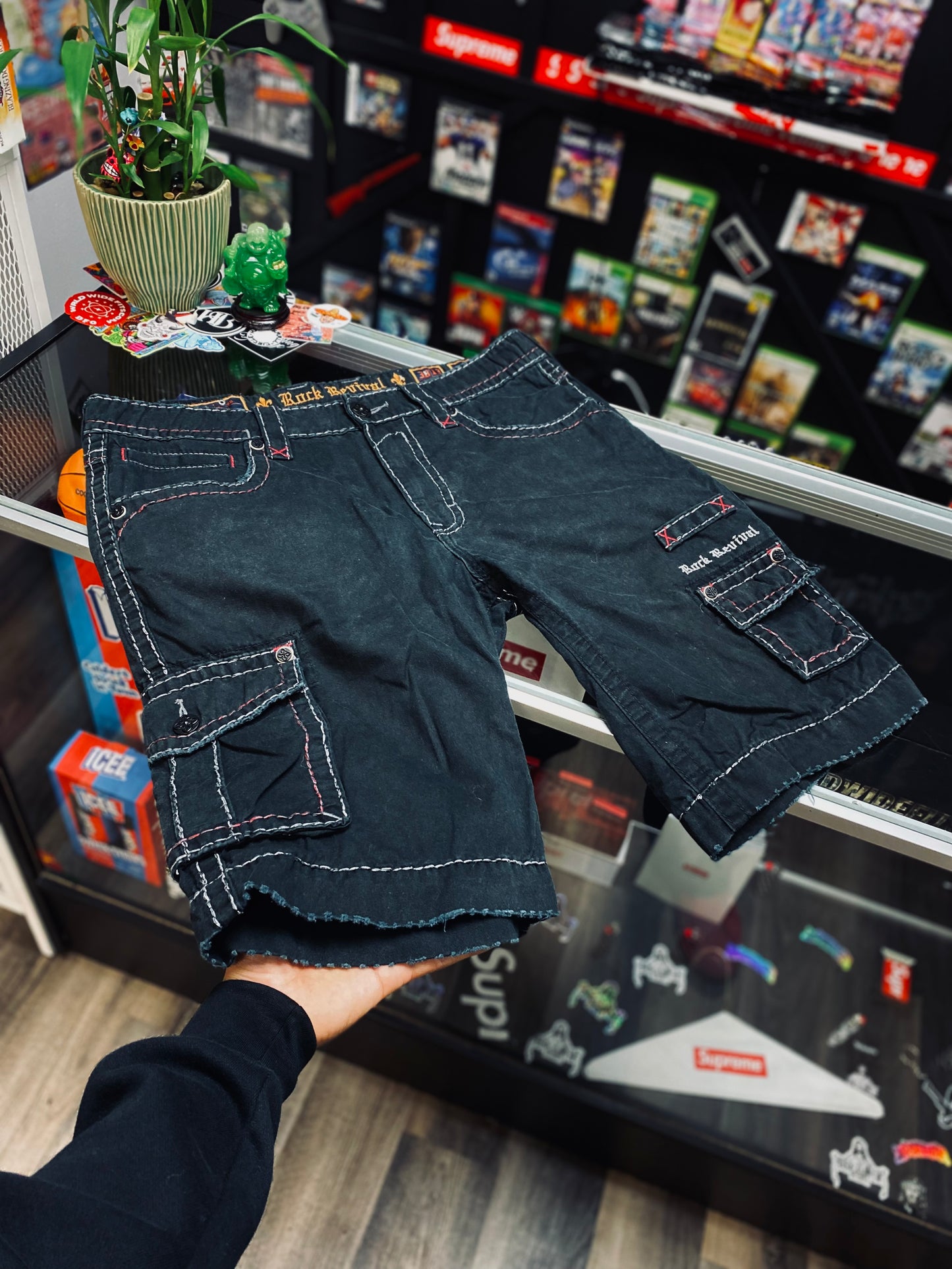 Rock Revival Jean Shorts Size 36x13