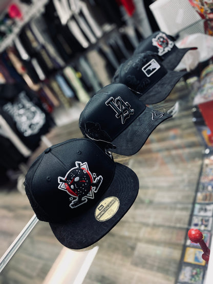 SDL Jason Curved Brim Snap Back