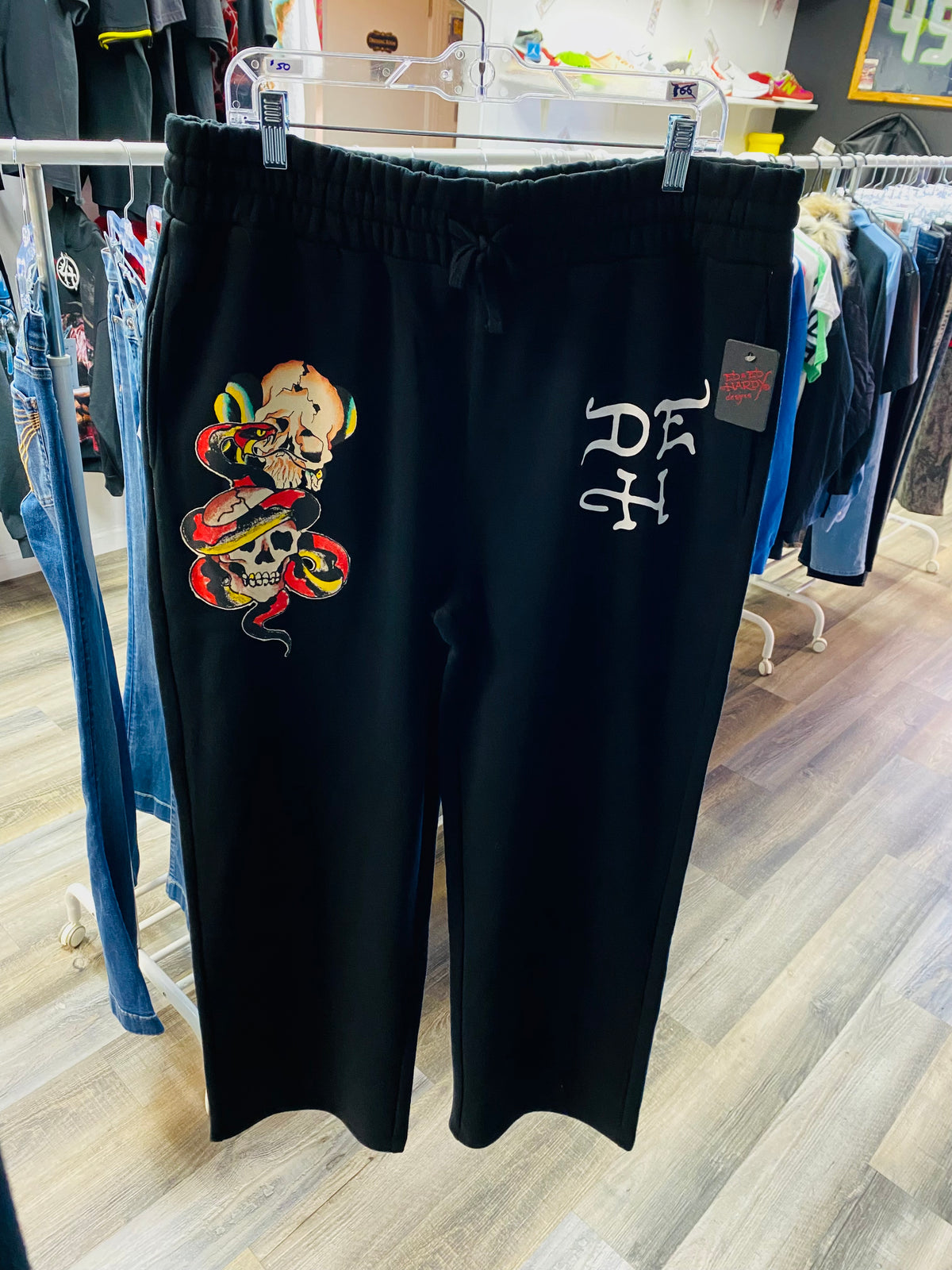 ED Hardy Sweatpants Size Xlarge Oversized