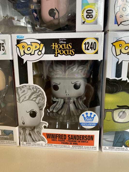 Winifred Sanderson 1240