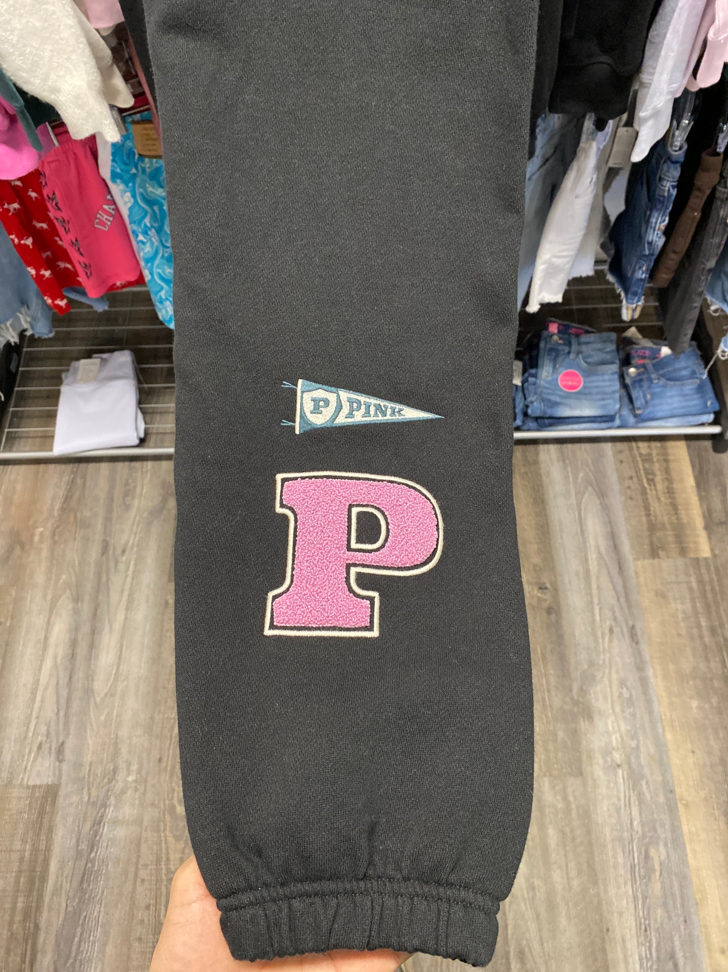 V.s joggers