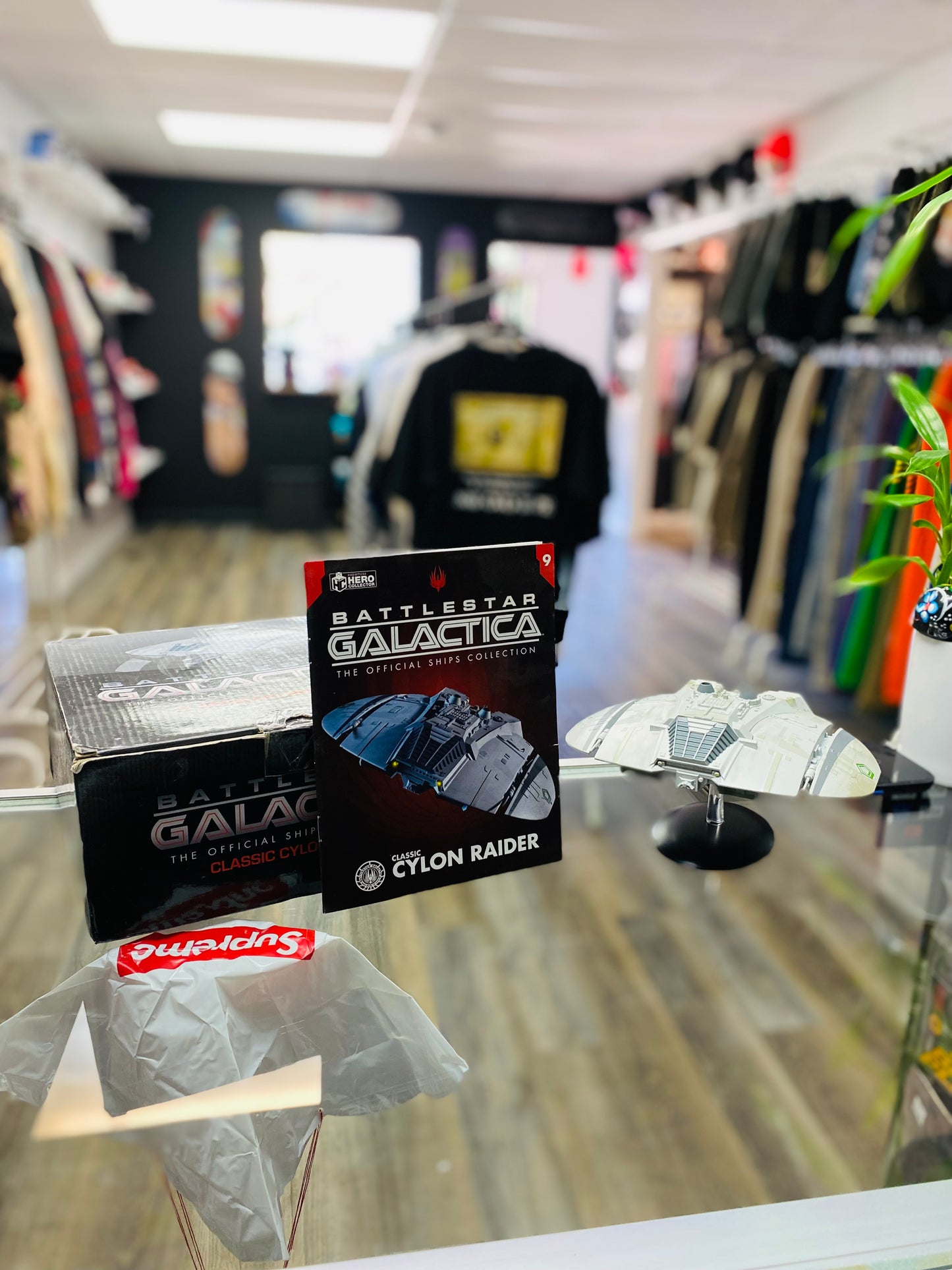 Battle Star Galactica Classic Cyclon Raider Model