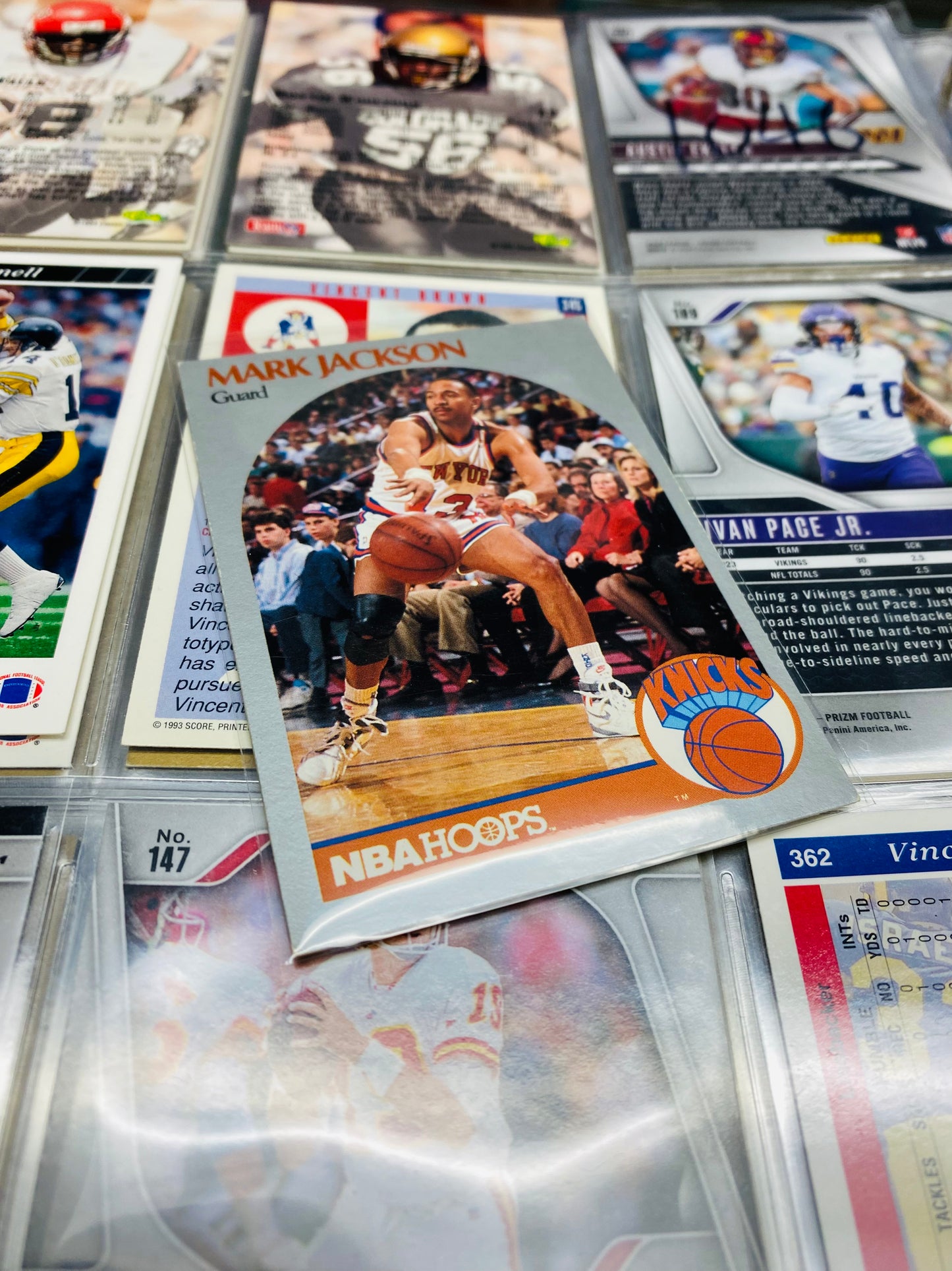 Mark Jackson #205 1990 “Menendez Brothers Photobomb”