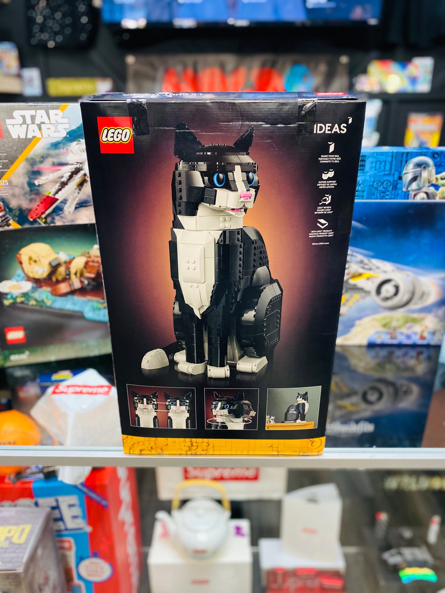 Lego Tuxedo Cat