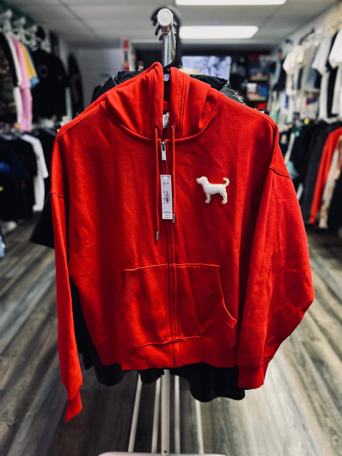 V.S women’s small