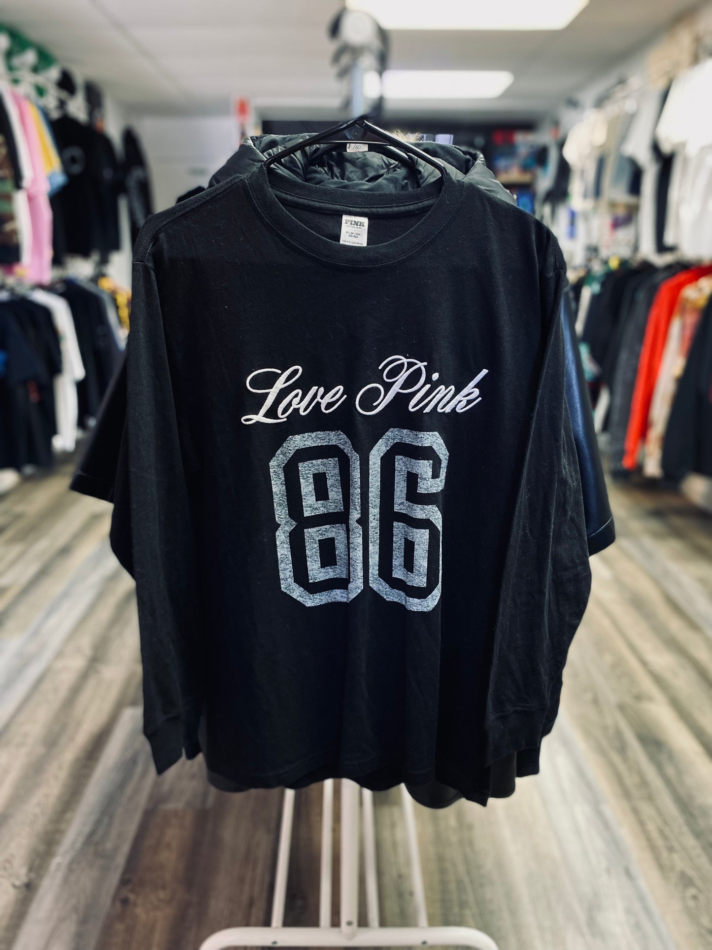 V.S women’s xsmall long sleeve tee