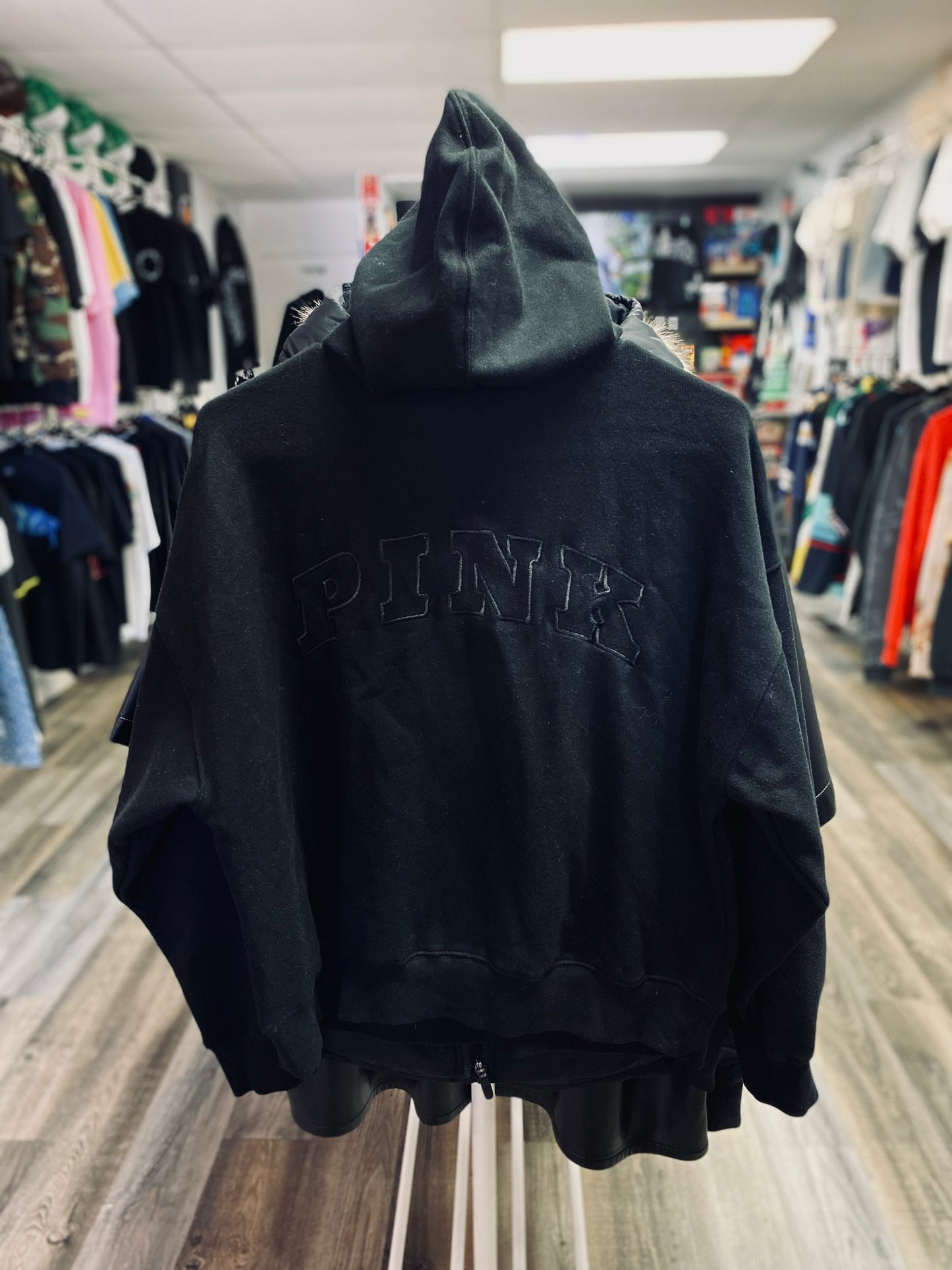V.S Women’s small half zip hoodie