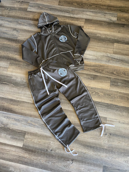 CMC Heavyweight Embroidered Sweatsuit