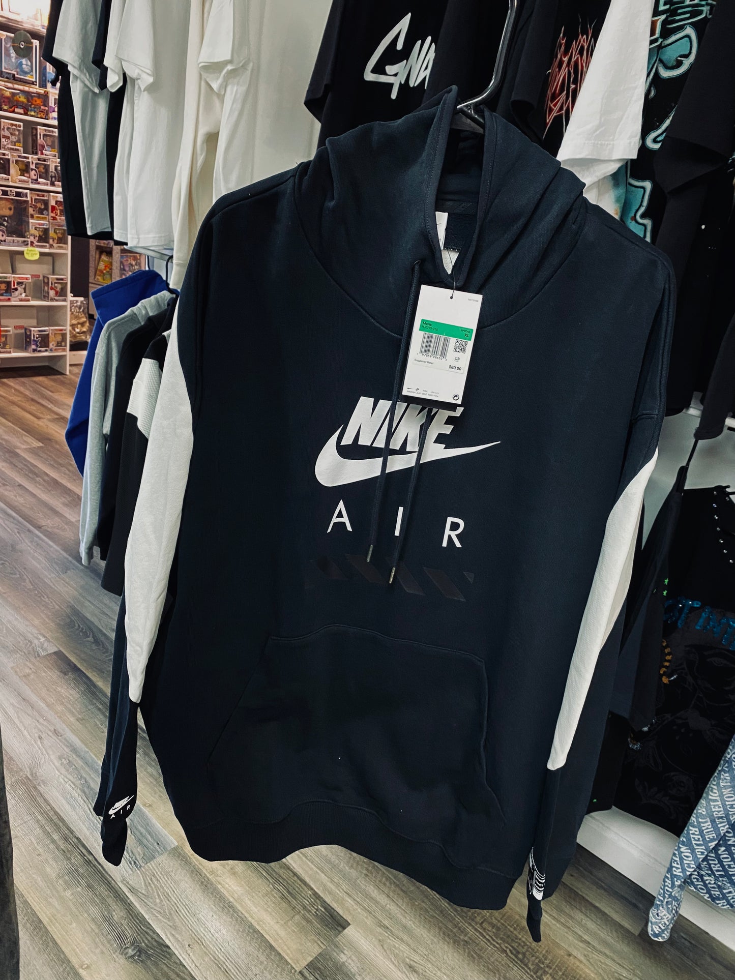 Nike Pullover Hoodie Size XL Under Retail Value